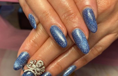 Semi-permanent nail art ongles pieds remplissage onglerie Bouc-Bel-Air